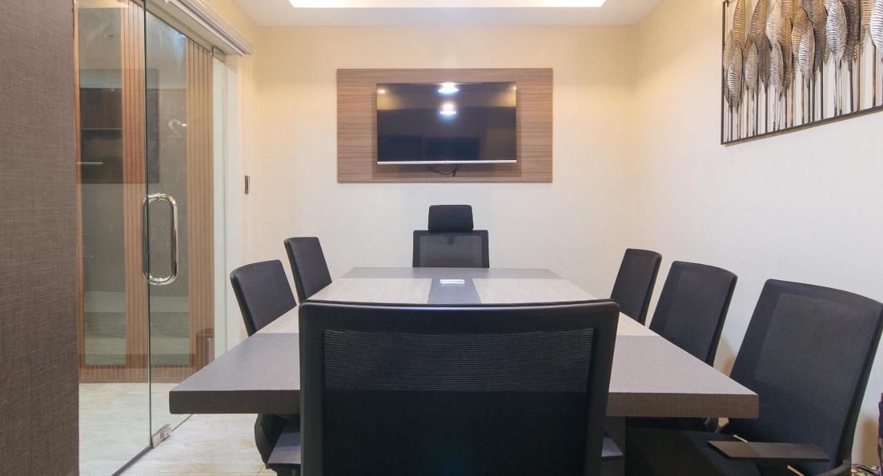 Reddoorz Plus @ Bez Tower And Residences San Juan San Juan  Εξωτερικό φωτογραφία