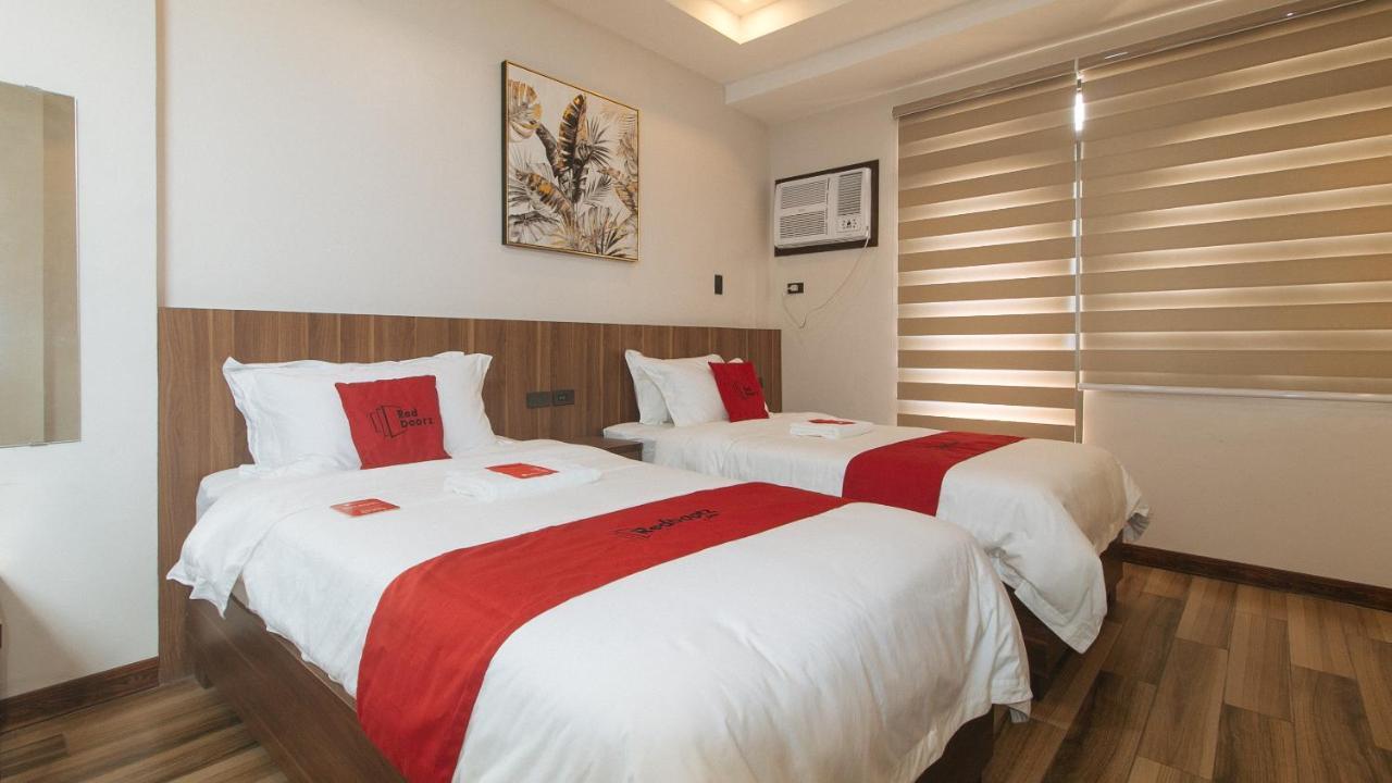 Reddoorz Plus @ Bez Tower And Residences San Juan San Juan  Εξωτερικό φωτογραφία