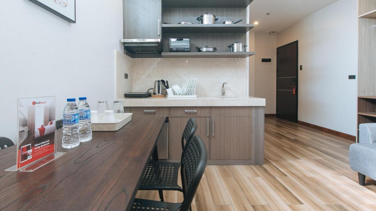 Reddoorz Plus @ Bez Tower And Residences San Juan San Juan  Εξωτερικό φωτογραφία