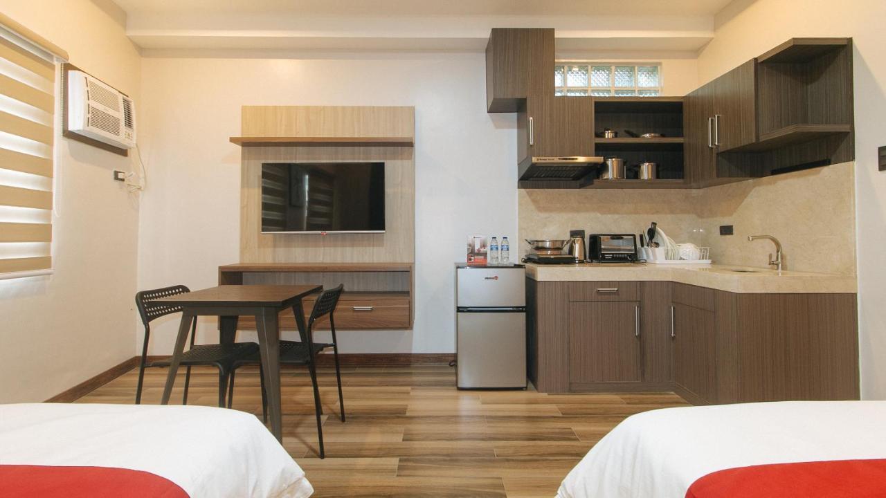 Reddoorz Plus @ Bez Tower And Residences San Juan San Juan  Εξωτερικό φωτογραφία