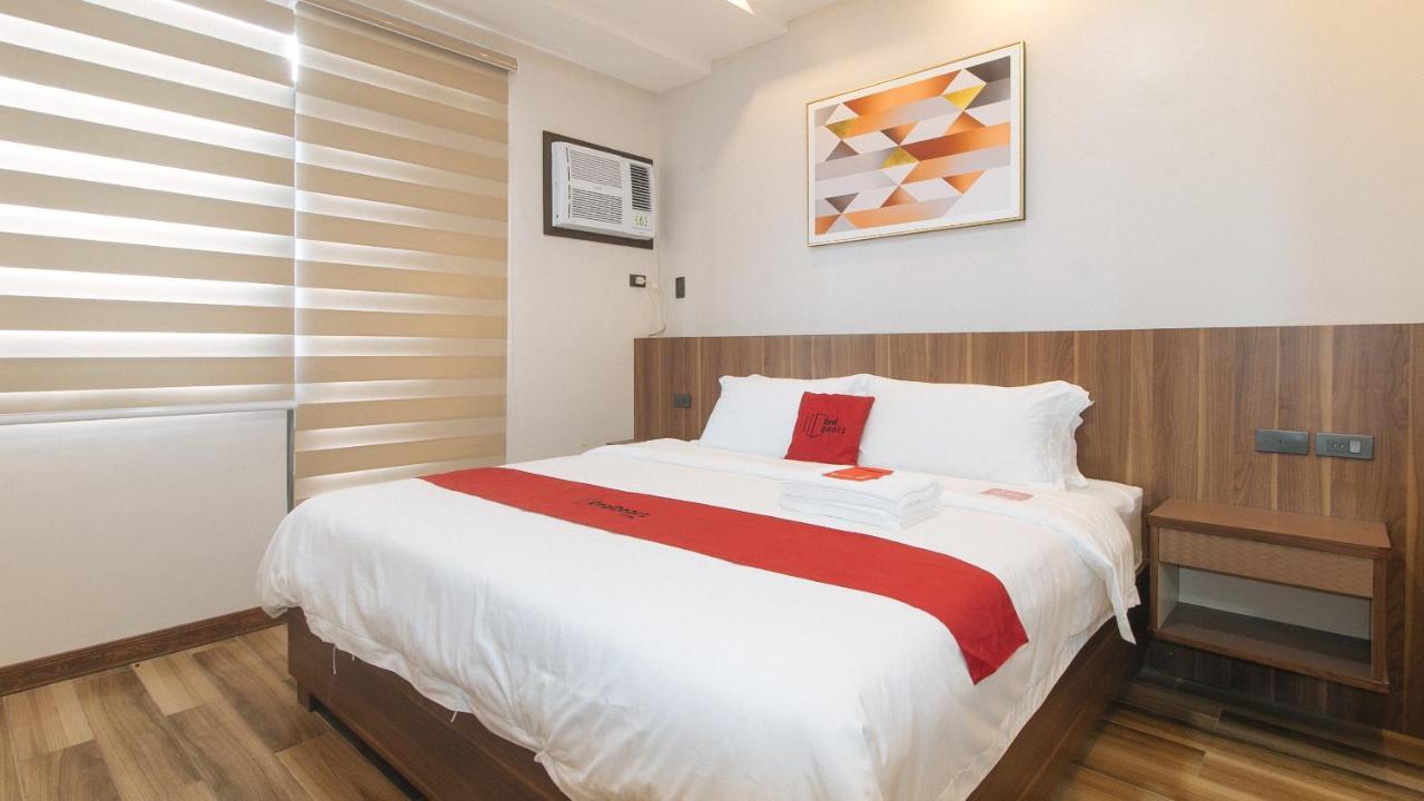 Reddoorz Plus @ Bez Tower And Residences San Juan San Juan  Εξωτερικό φωτογραφία